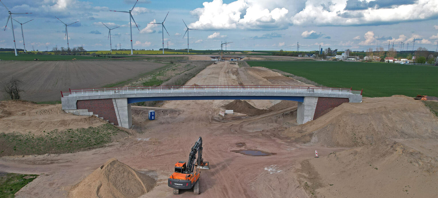 Baustelle an der Autobahn A14 bei Lüderitz. Investitionen