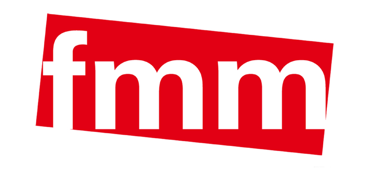 FMM Logo, zeigt die Buchstaben f m m in weiß auf rotem Grund